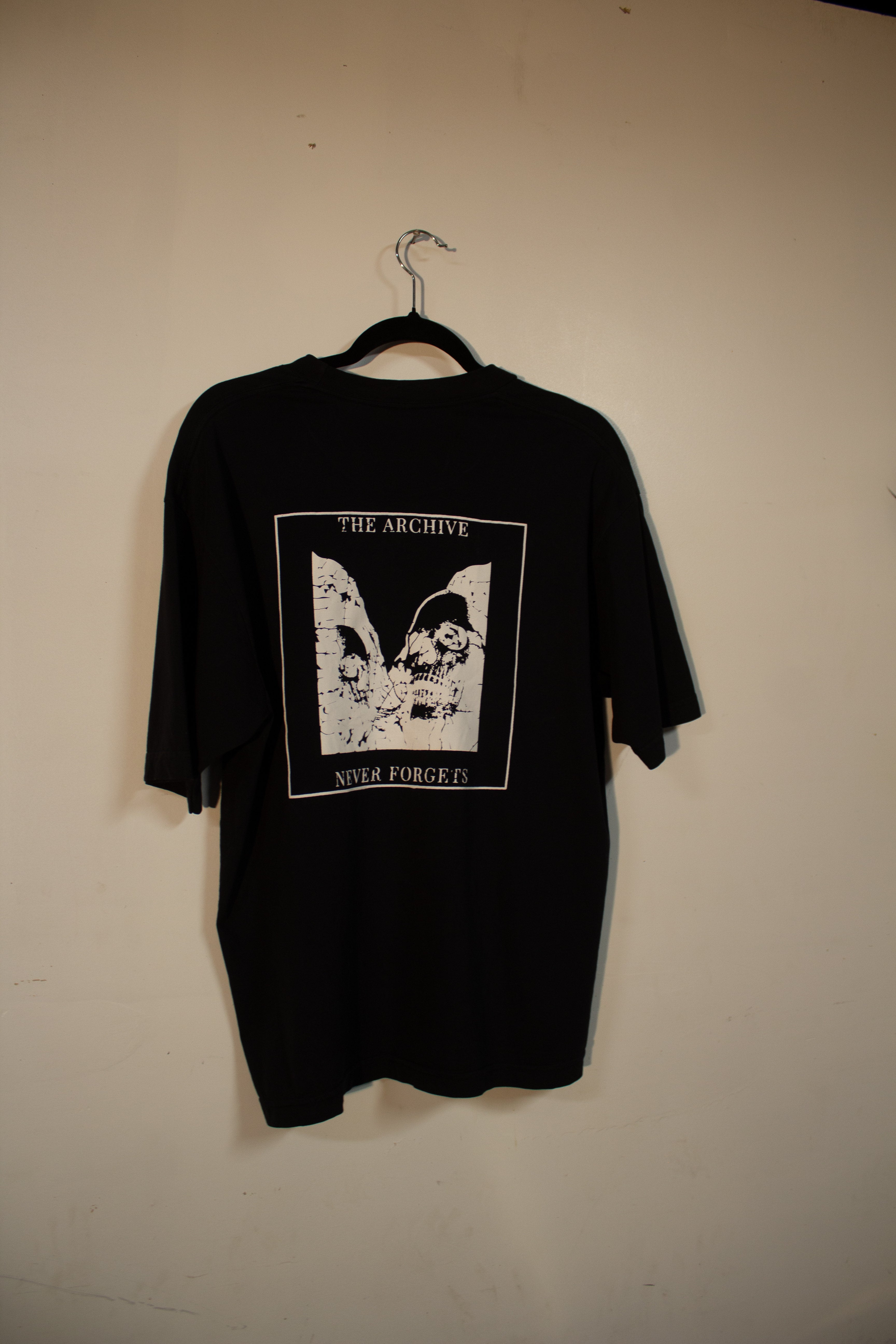 black vintage tee